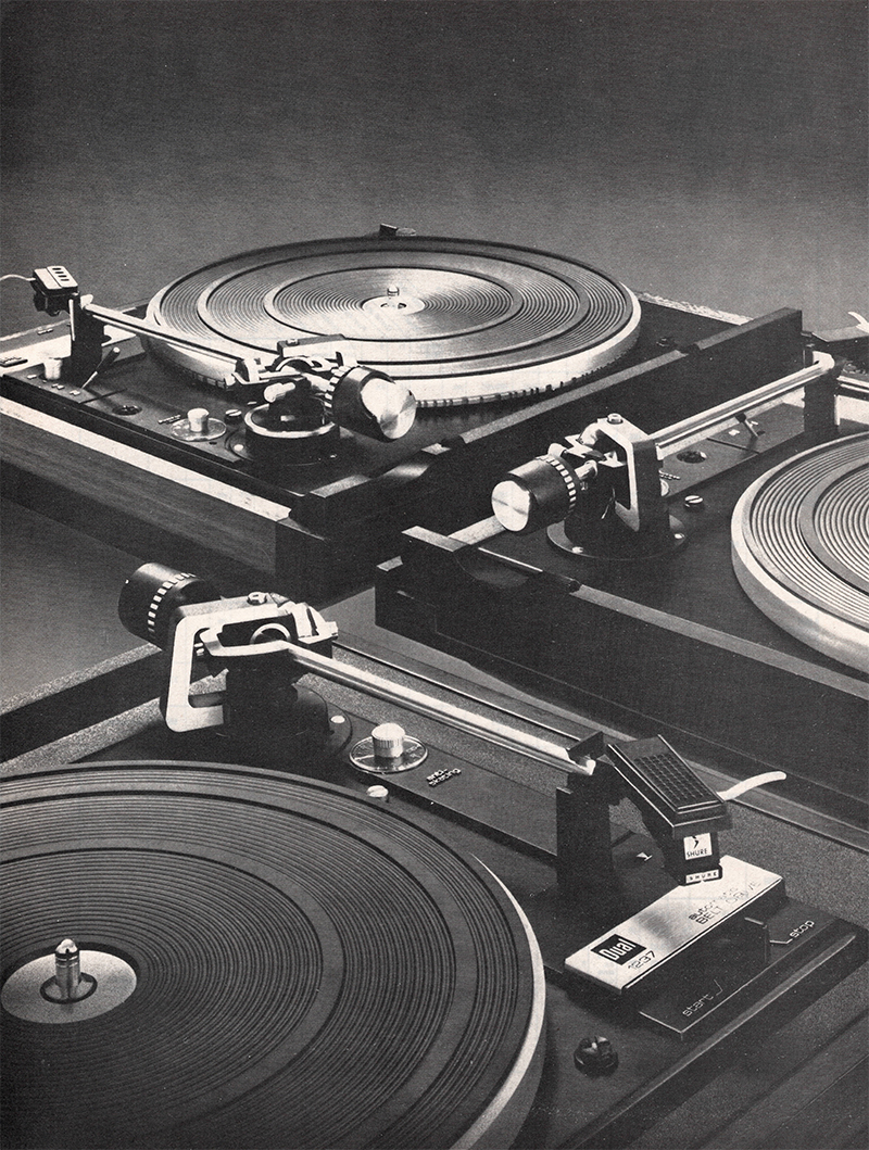 Dual advertisement in Audio, October 1977